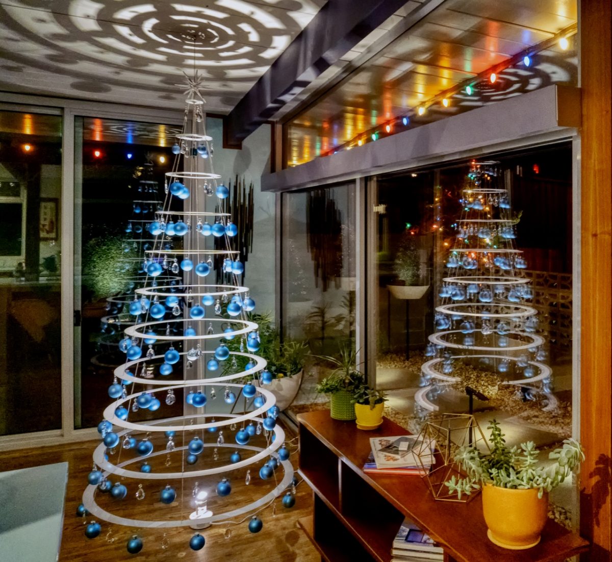 MidCentury Modern Design Modern Christmas Trees